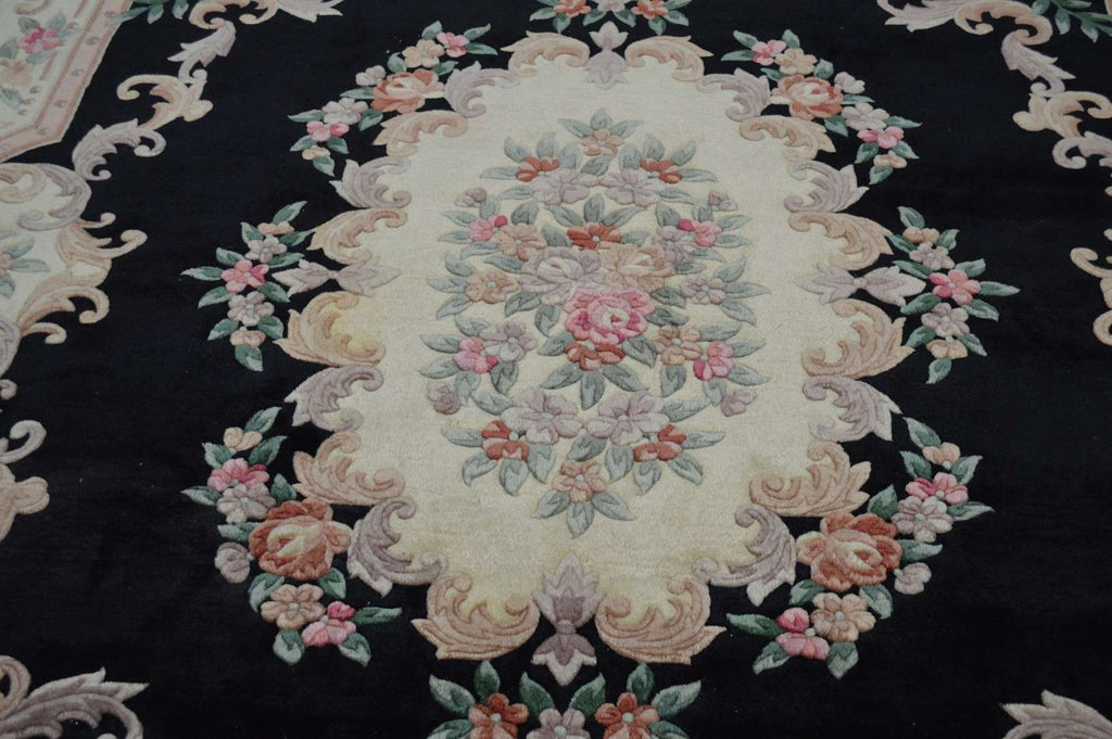 8' 0" x 10' 9" China Aubusson Rug image 8
