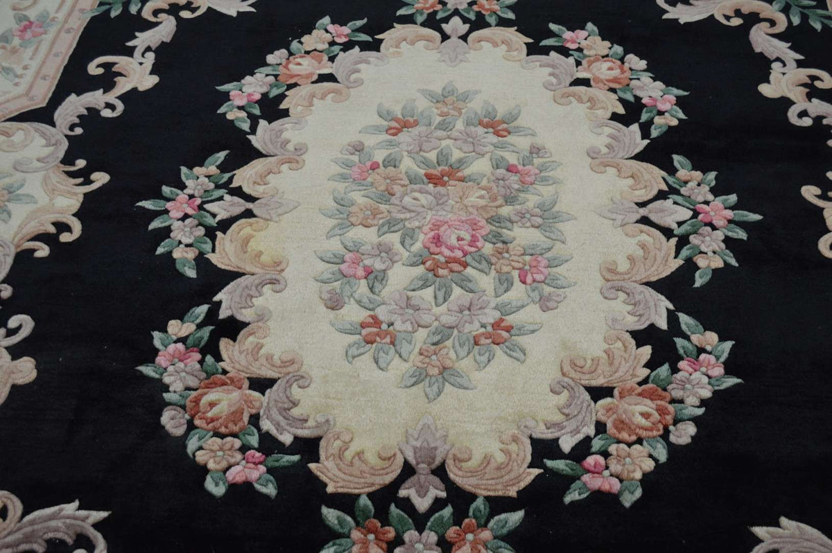 8' 0" x 10' 9" China Aubusson Rug image 8