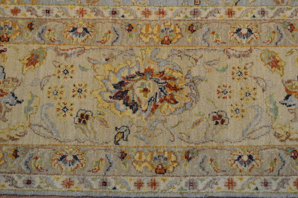 9' 8" x 10' 0" India Sultanabad Square Rug image 9