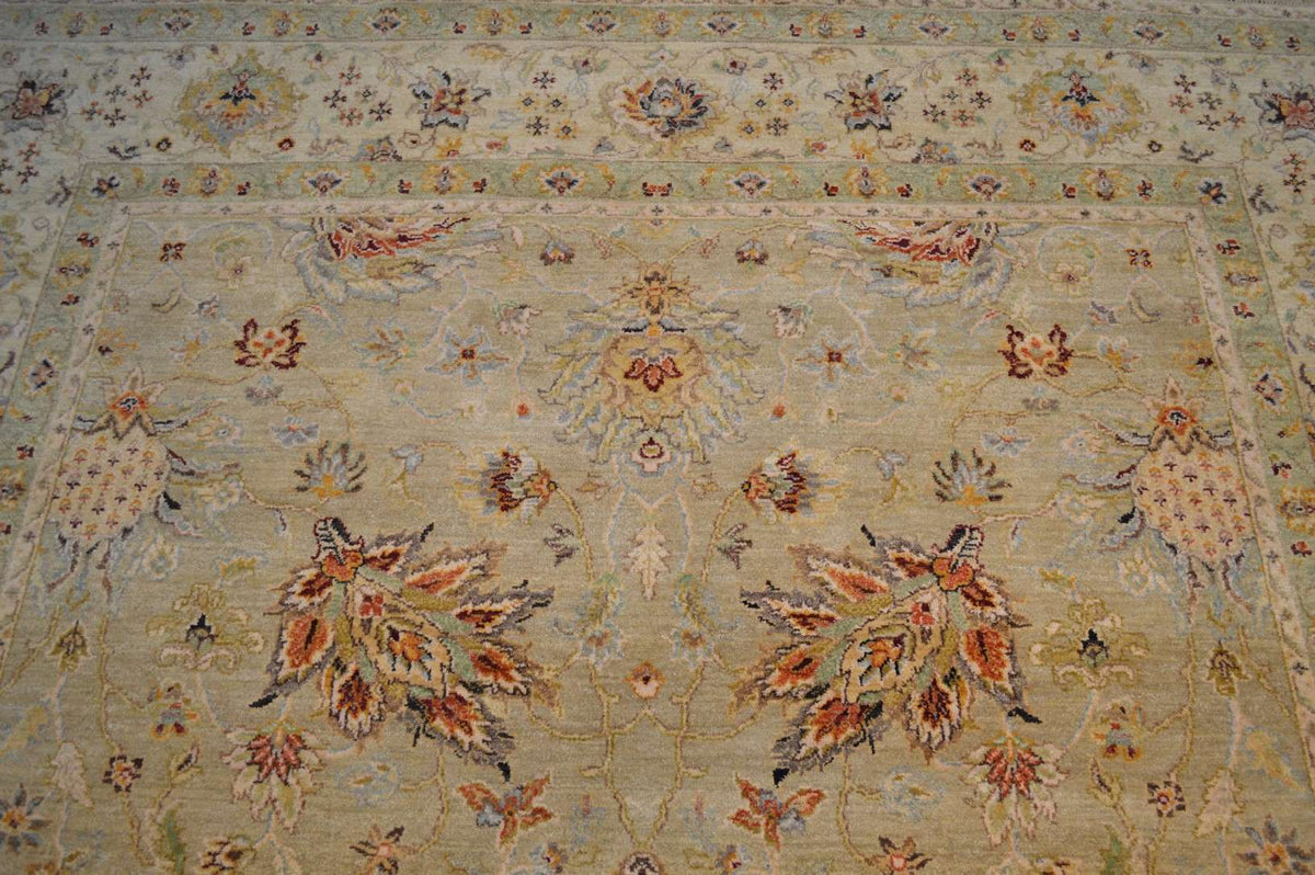 8' 0" x 9' 9" India Sultanabad Rug image 6