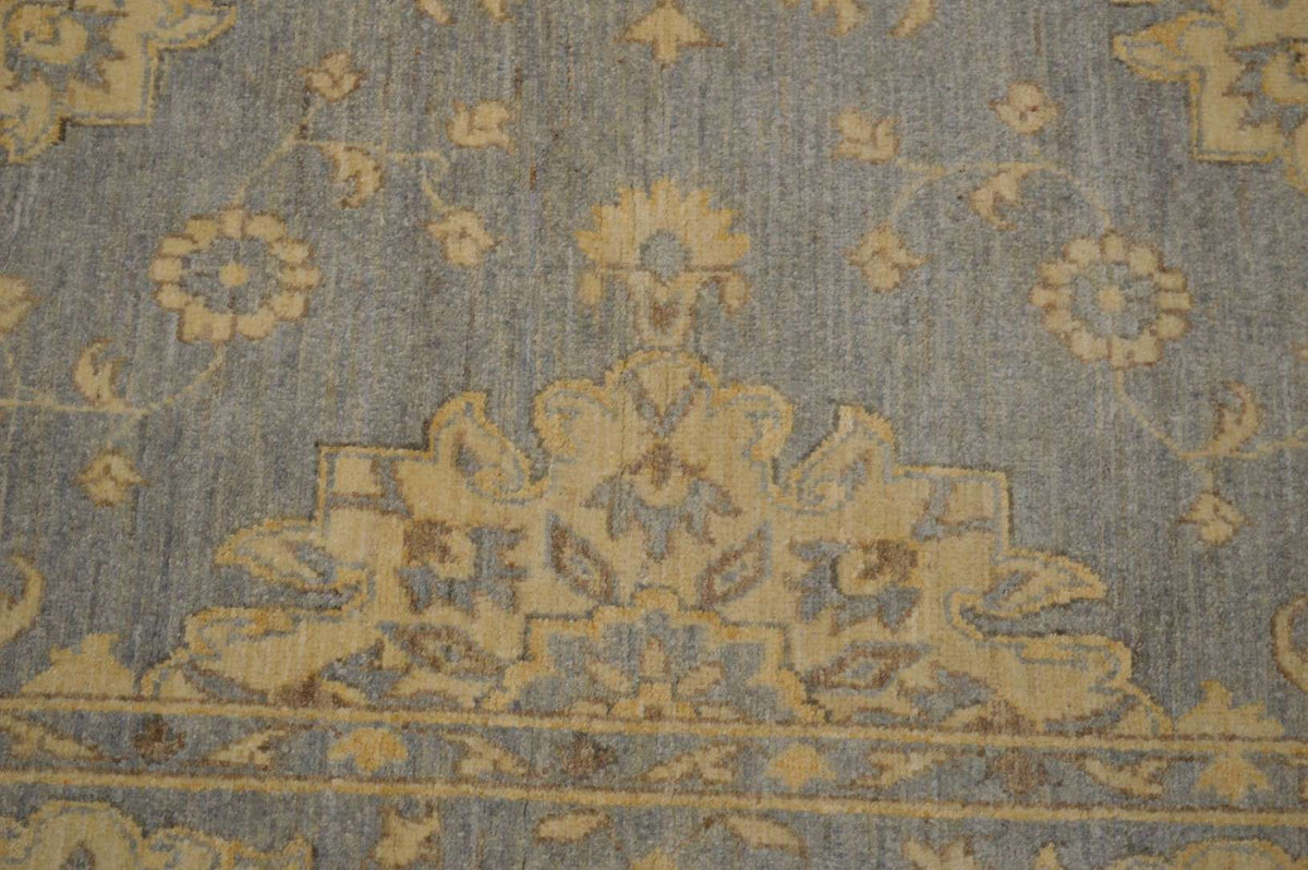 5' 0" x 7' 2" Pakistan Peshawar Rug image 8