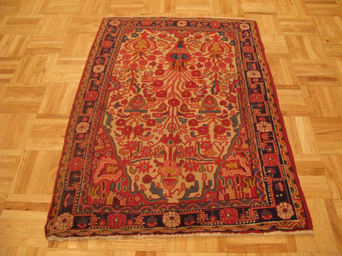 2' 4" x 3' 3" Persian Farahan Rug image 1