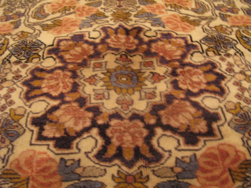 3' 3" x 4' 5" Persian Bijar Rug image 6