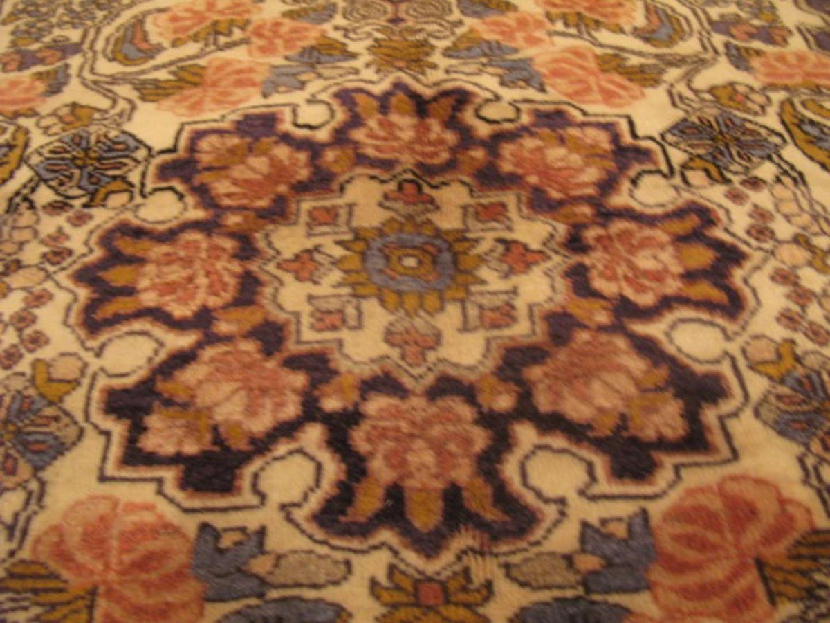 3' 3" x 4' 5" Persian Bijar Rug image 6