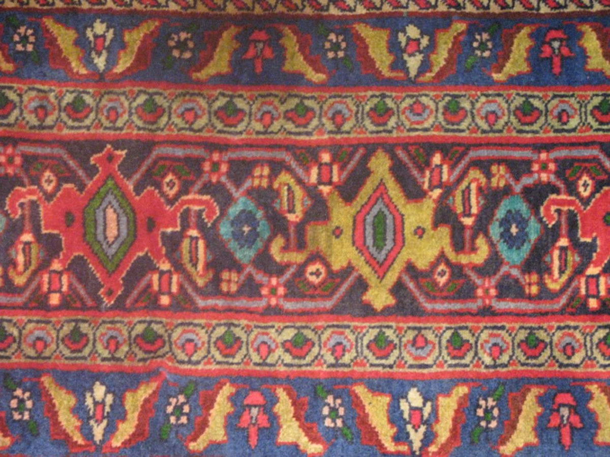 9' 9" x 12' 7" Persian Bijar Rug image 3