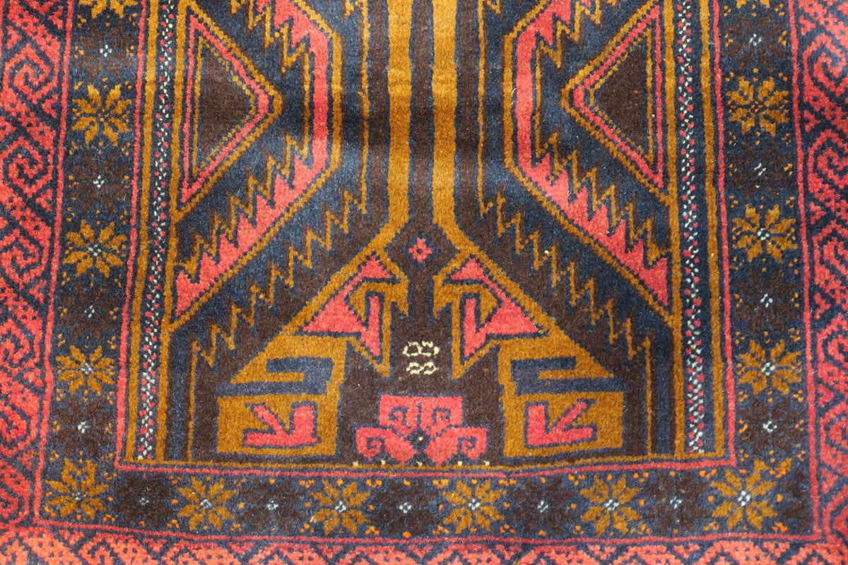 2' 1" x 4' 1" Persian Baluch Rug image 1