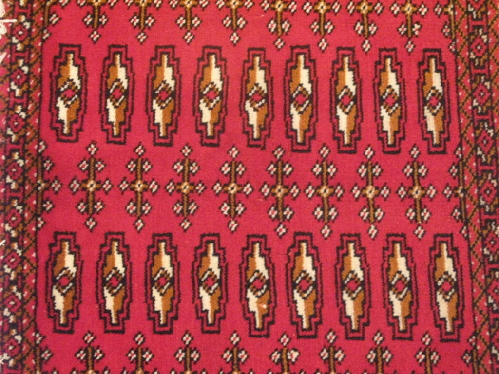 1' 8" x 3' 5" Persian Turkmen Rug image 8