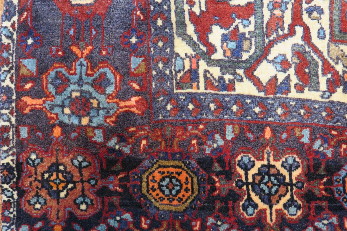 3' 7" x 6' 9" Vintage Zanjan Rug image 6