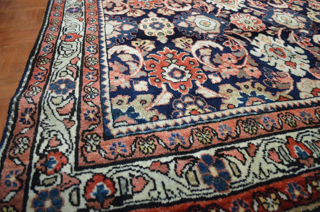 4' 8" x 10' 0" Persian Sarouk Rug image 8