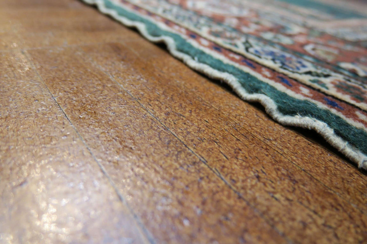 2' 8" x 4' 4" Persian Baluch Rug image 6
