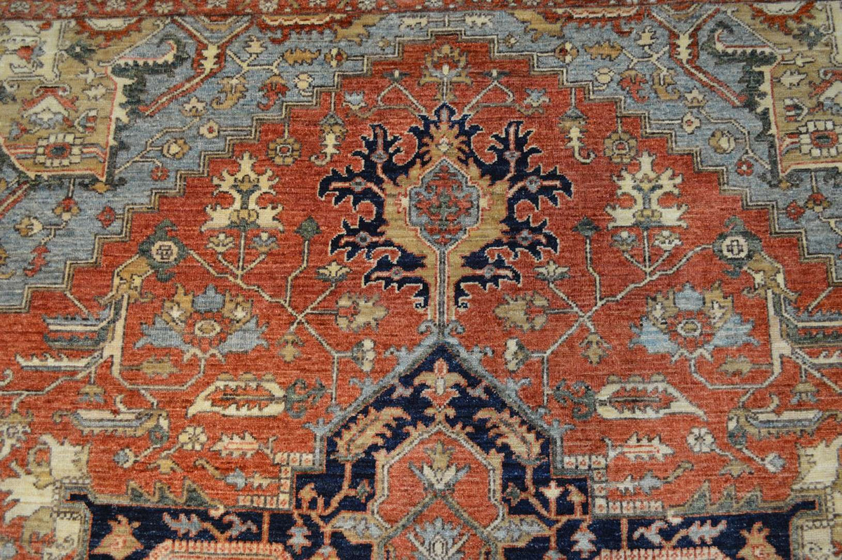 8' 0" x 10' 0" Pakistan Serapi Rug image 3