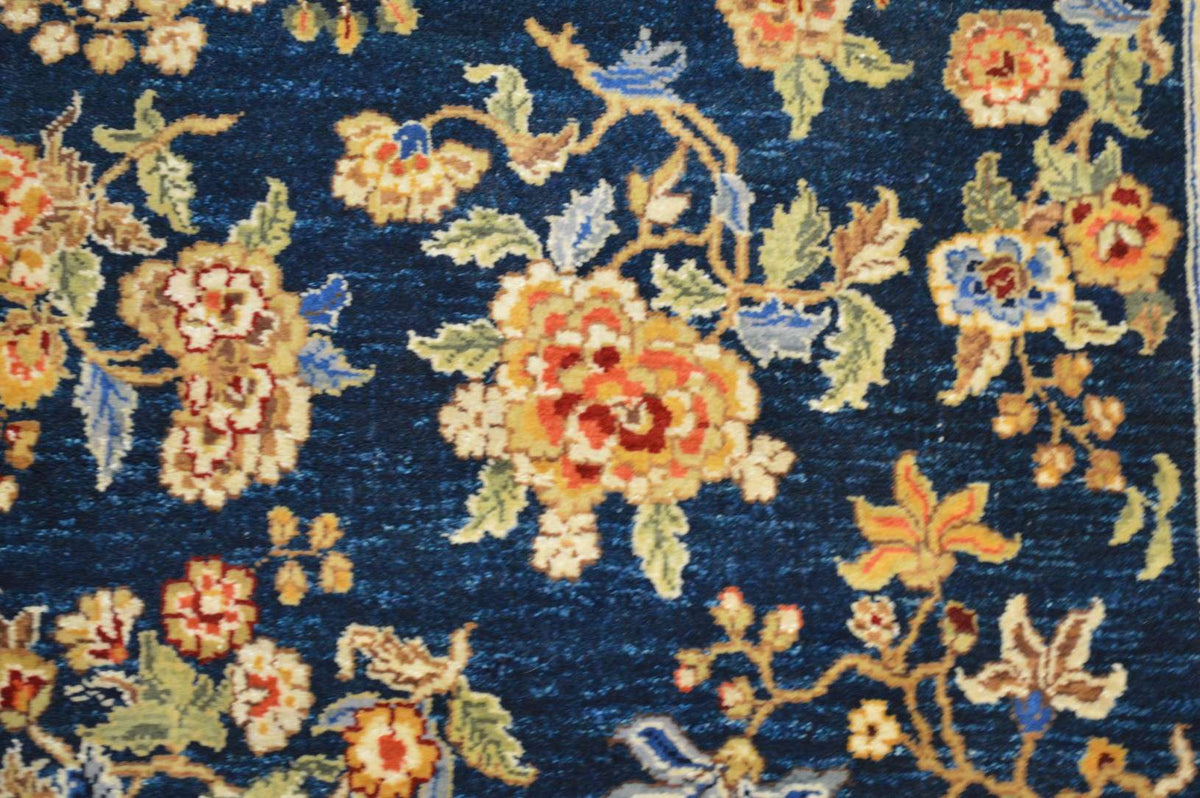 3' 0" x 5' 1" India Agra Rug image 2