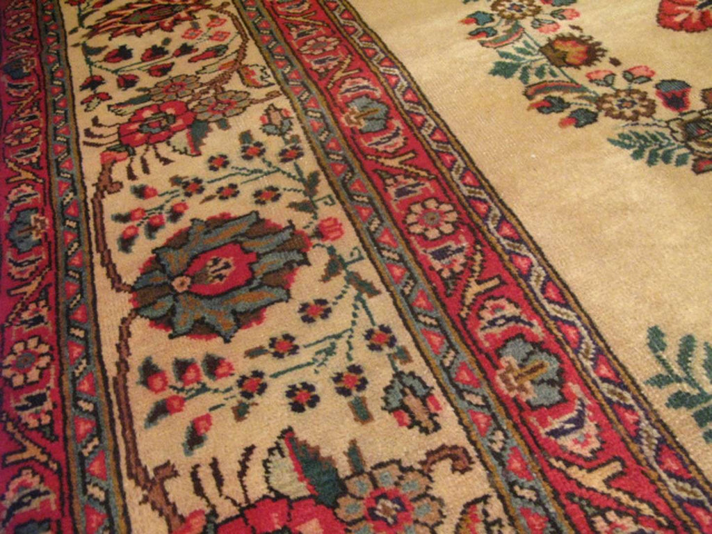 9' 7" x 12' 1" Persian Tabriz Rug image 6