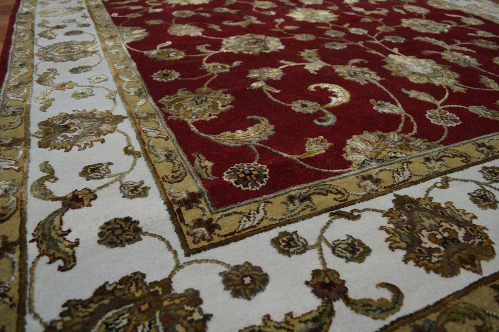 5' 9" x 9' 3" India Tabriz Rug image 4