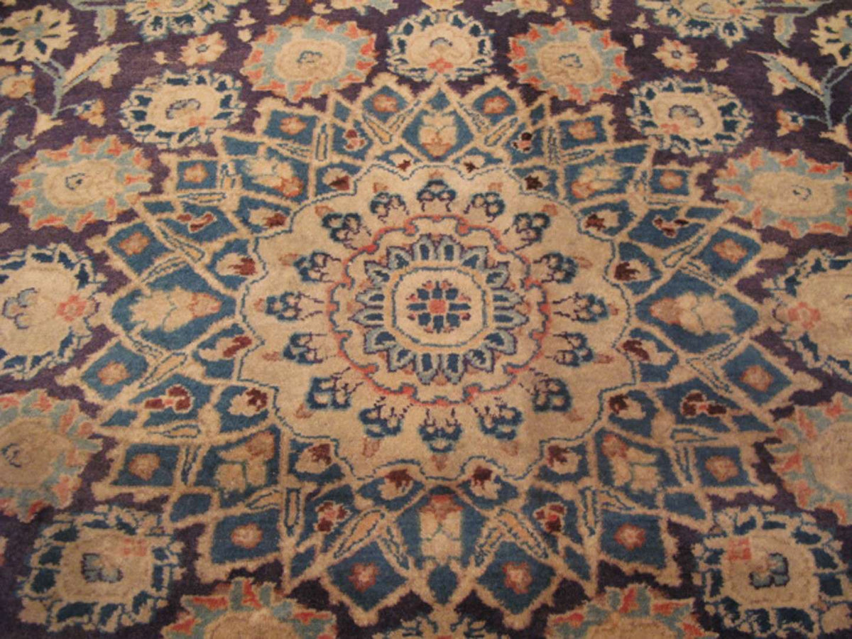 8' 5" x 11' 6" Persian Kashmar Rug image 3