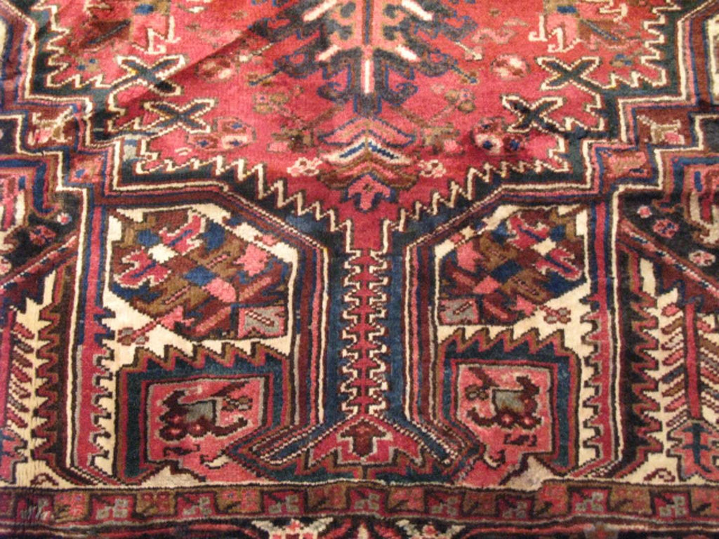 8' 7" x 11' 2" Persian Heriz Rug image 5