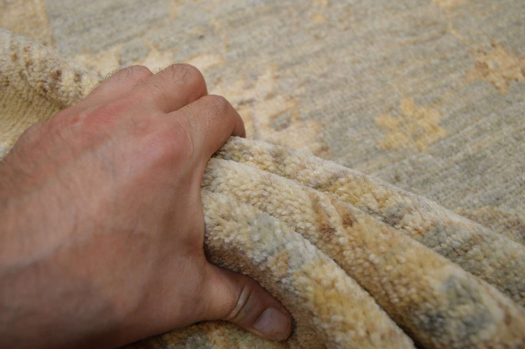 6' 0" x 8' 6" Pakistan Peshawar Rug image 10