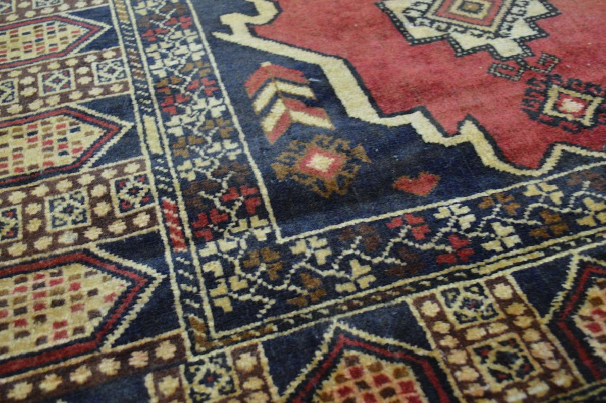 3' 3" x 4' 9" Afghanistan Belouch Rug image 4