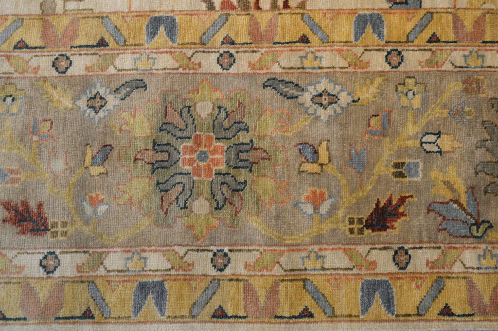 12' 3" x 14' 6" India Mahal Rug image 7