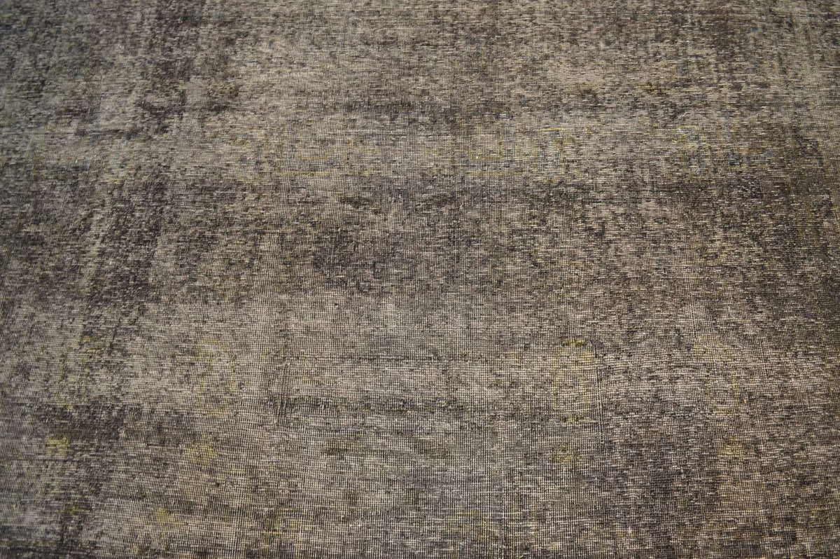 8' 0" x 10' 8" Pakistan Vintage Rug image 8