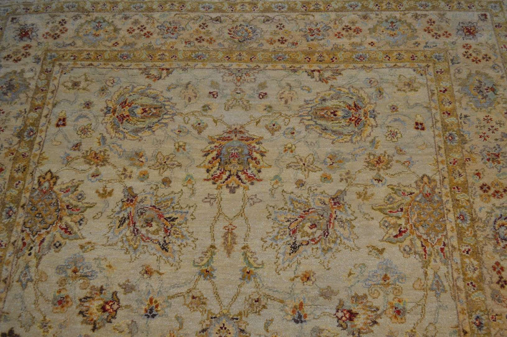 6' 2" x 9' 0" India Sultanabad Rug image 6