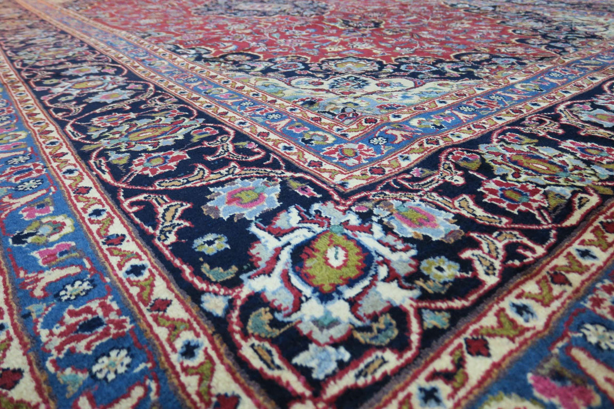 6'5'' x 10'3'' Persian Kashmar Rug image 11