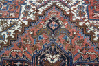 7' 0" x 8' 8" Persian Heriz Rug image 3