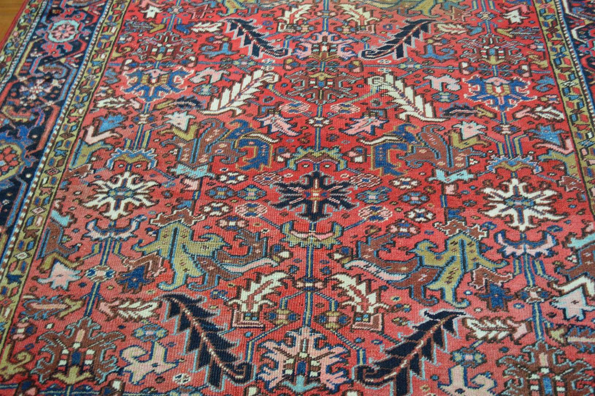 7' 4" x 10' 8" Persian Heriz Rug image 2