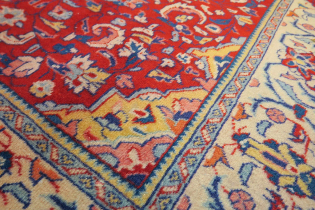 3' 6" x 3' 7" Persian Sarouk Rug image 1