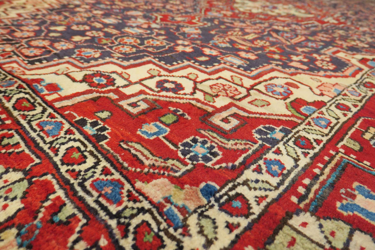 4' 2" x 7' 3" Persian Jozan Rug image 2