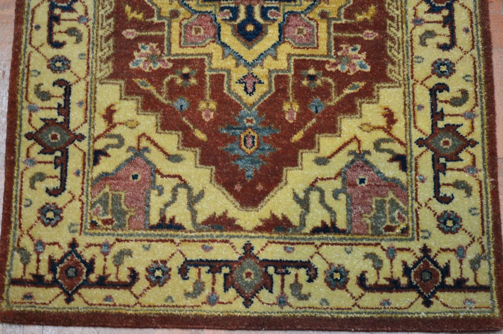 2' 0" x 3' 0" India Serapi Rug image 3