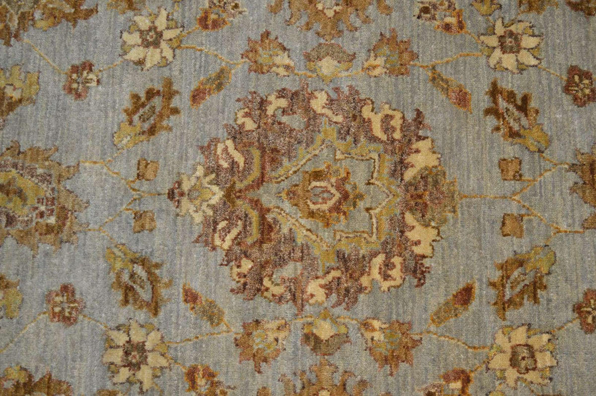 6' 0" x 9' 0" Pakistan Peshawar Rug image 8