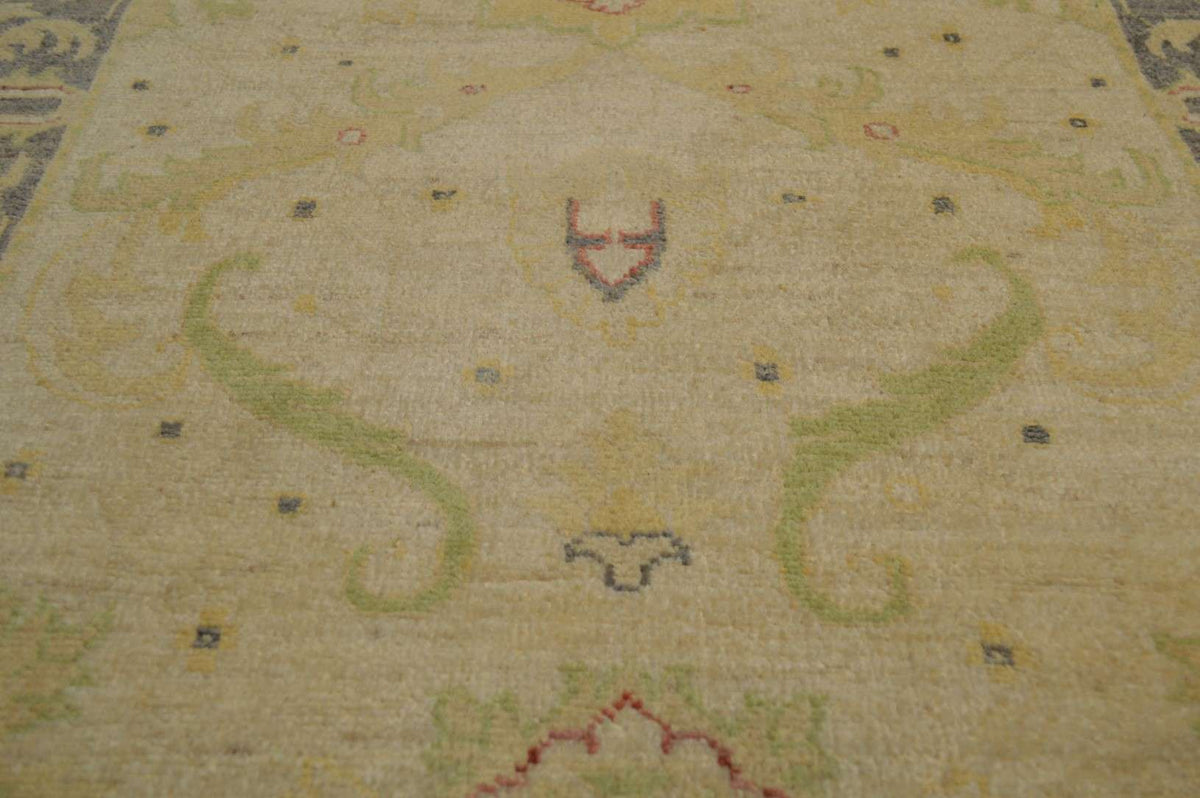 3' 0" x 4' 10" Pakistan Peshawar Rug image 6