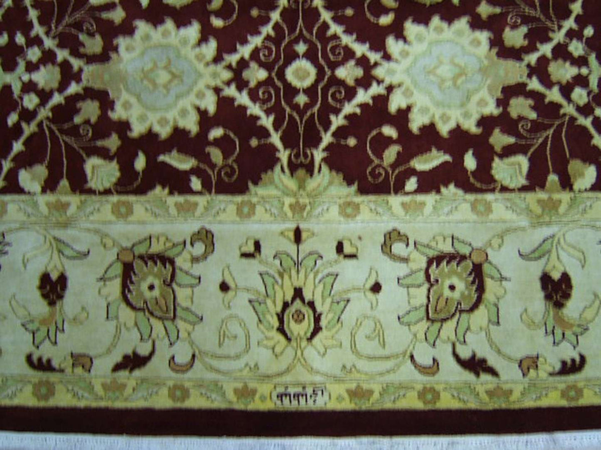 9' 8" x 10' 5" Persian Sultanabad Square Rug image 4