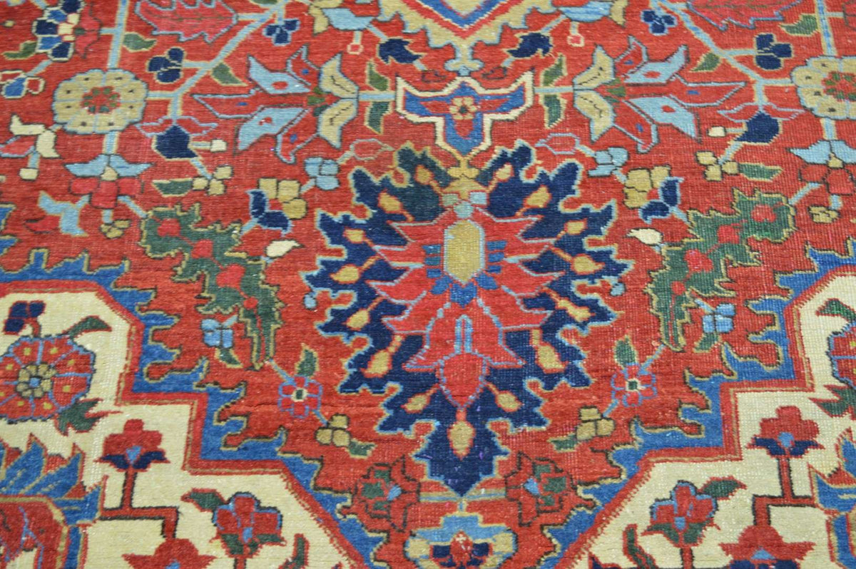 9' 1" x 11' 9" Persian Heriz Rug image 5