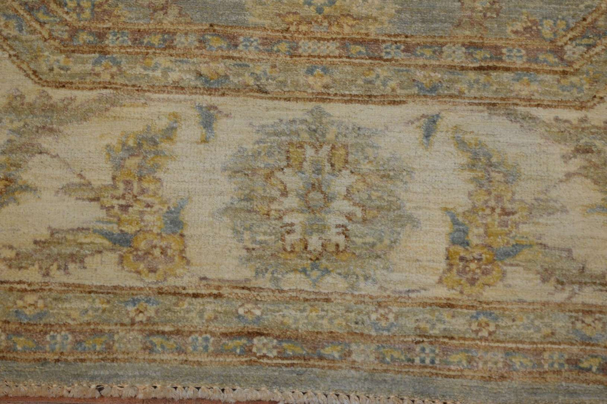 6' 0" x 6' 0" Pakistan Peshawar Octagon Rug image 7