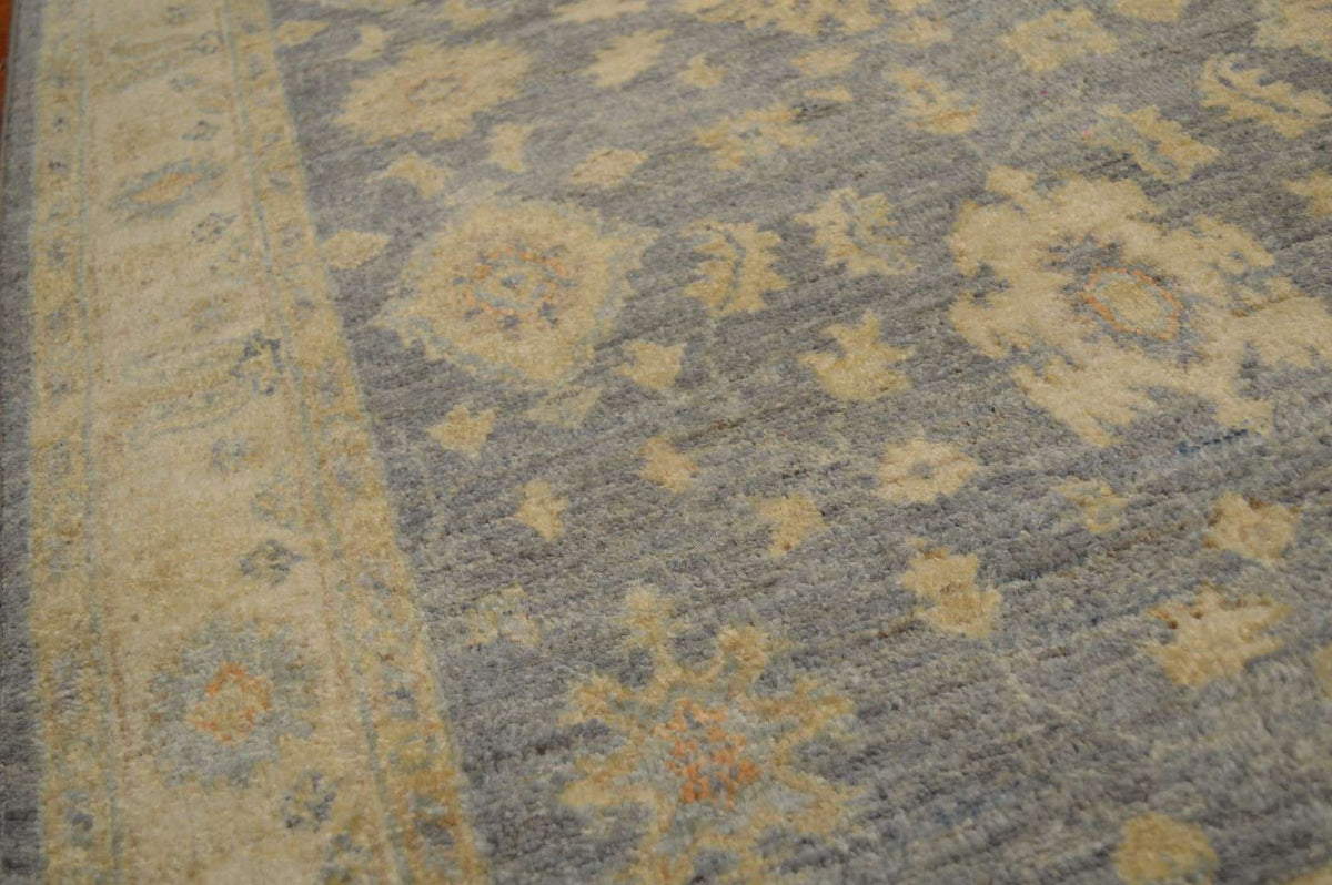 3' 0" x 5' 0" Pakistan Peshawar Rug image 6
