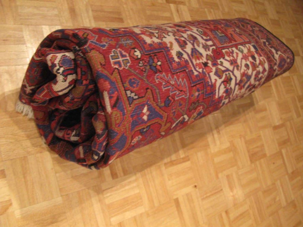 8' 0" x 11' 8" Persian Heriz Rug image 11