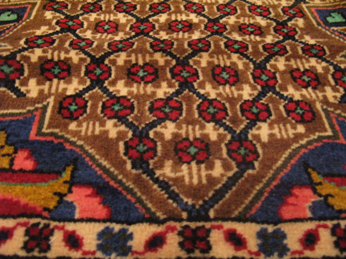 5' 3" x 10' 6" Persian Koliai Rug image 3