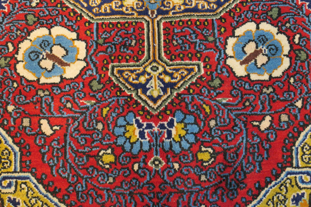 3' 5" x 5' 5" Persian Shahreza Rug image 9