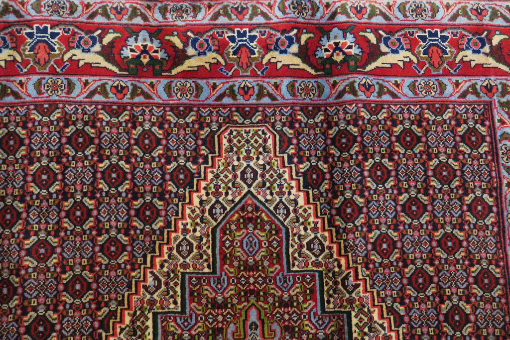 4' 2" x 5' 2" Persian Sanandaj Rug image 4