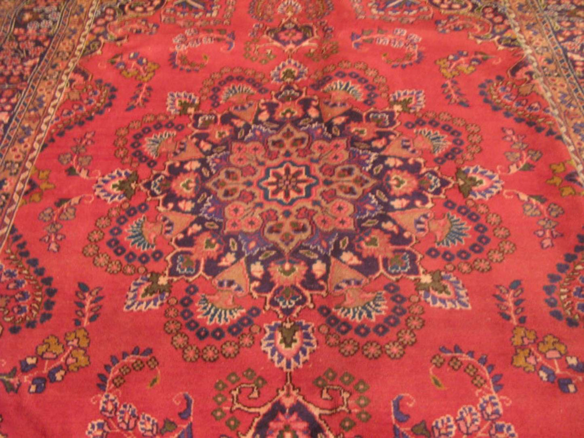 6' 7" x 9' 7" Persian Mashhad Rug image 3