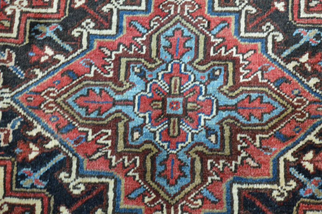 7' 4" x 8' 7" Persian Heriz Rug image 3