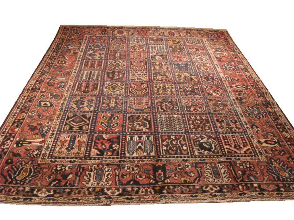 9' 2" x 11' 1" Persian Bakhtiari Rug image 0