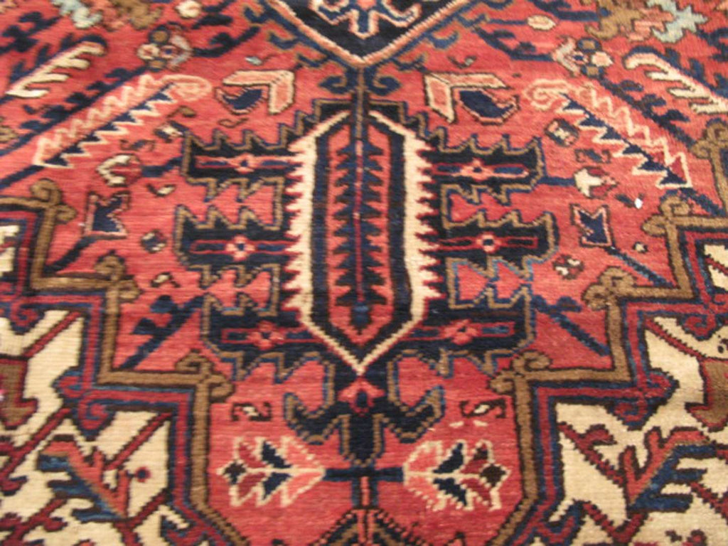 8' 5" x 10' 1" Persian Heriz Rug image 7