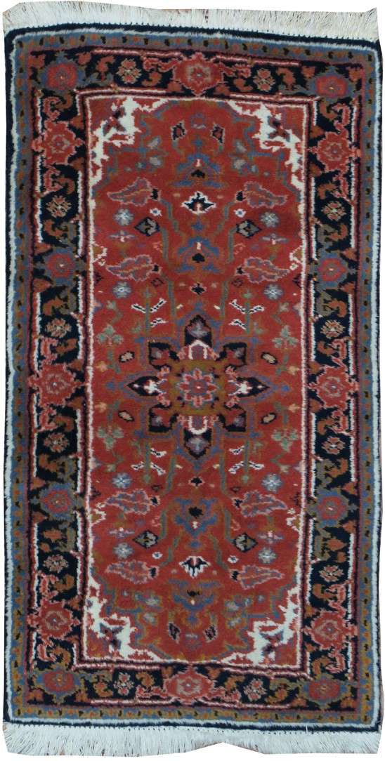 2' 2" x 3' 9" India Heriz Rug image 0