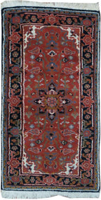 2' 2" x 3' 9" India Heriz Rug image 0