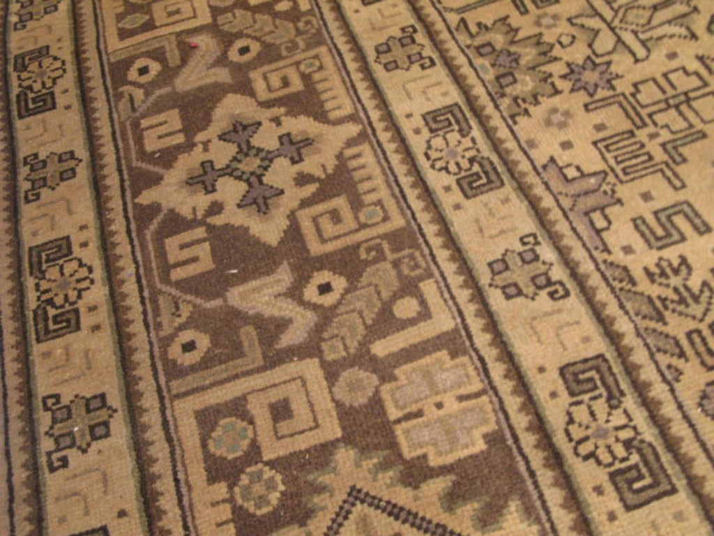 9' 1" x 12' 9" Persian Tabriz Rug image 12