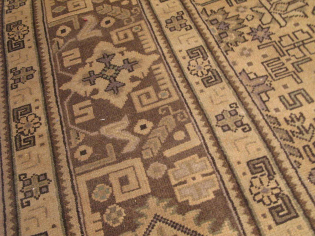 9' 1" x 12' 9" Persian Tabriz Rug image 12