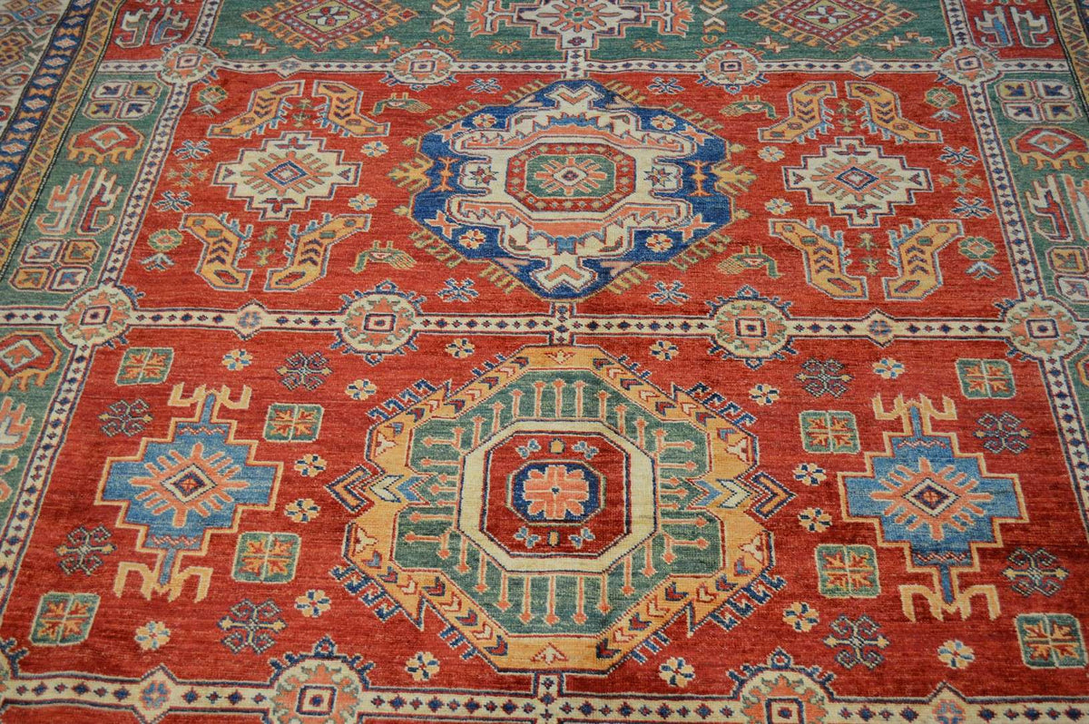 8' 0" x 10' 3" Pakistan Chobi Rug image 9